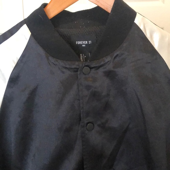 F21 satin bomber - Picture 2 of 7